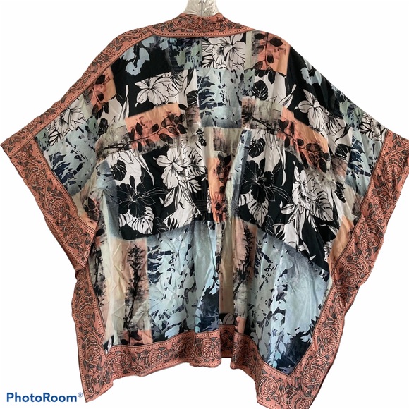 Tolani Collection Multi Pattern Block Print Floral Draping Kimono Jacket Sz XS - Picture 7 of 8